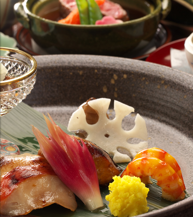 奥ゆかしき日本情緒溢れる空間　五感で感じる日本料理をご堪能下さい贅の限りを尽くした料理に舌鼓