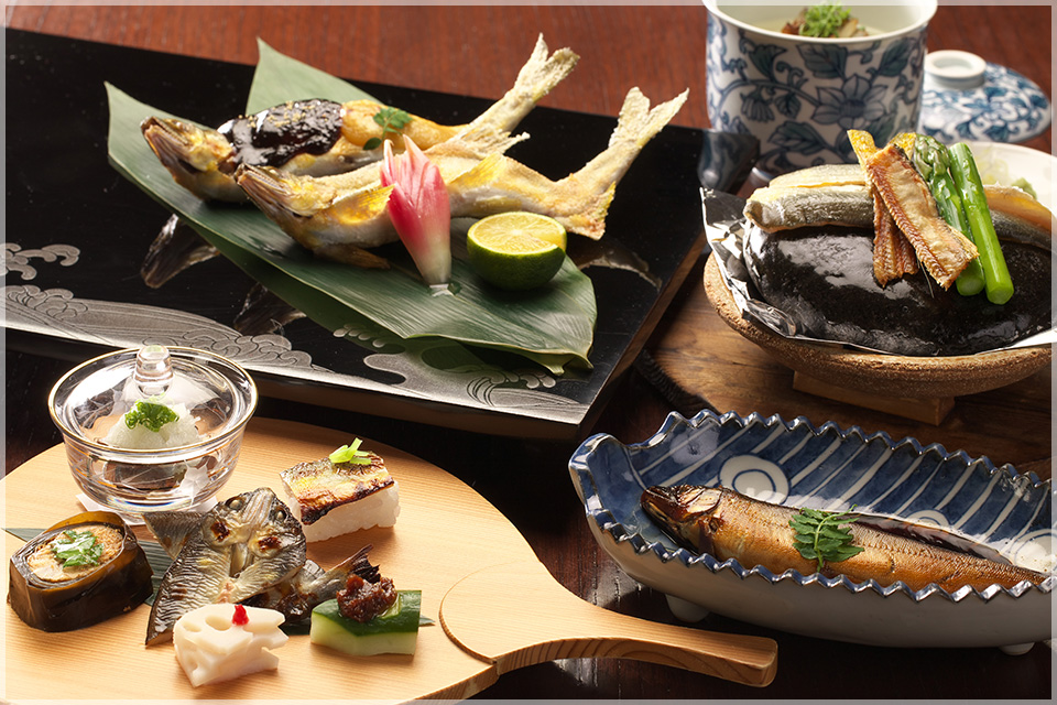 天然鮎の御料理